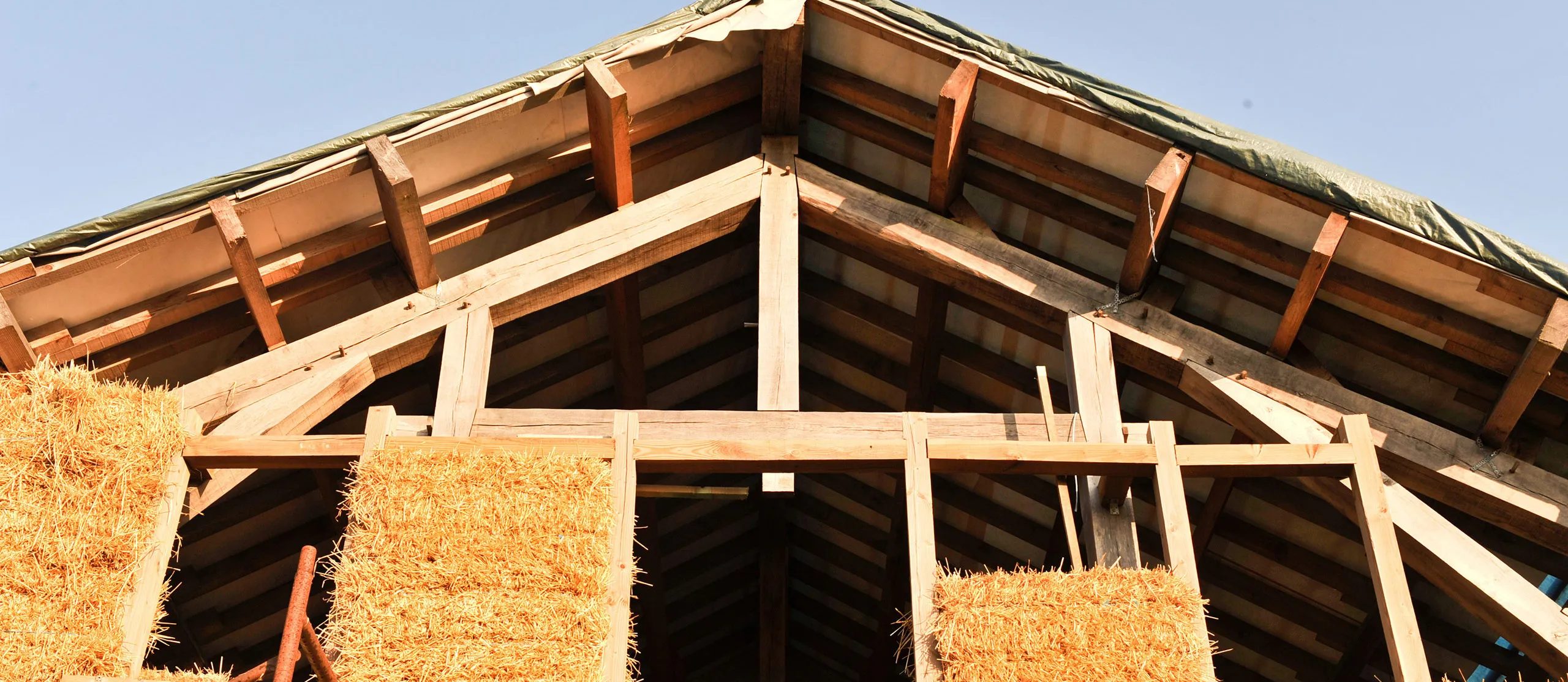 Maison en bois et en paille